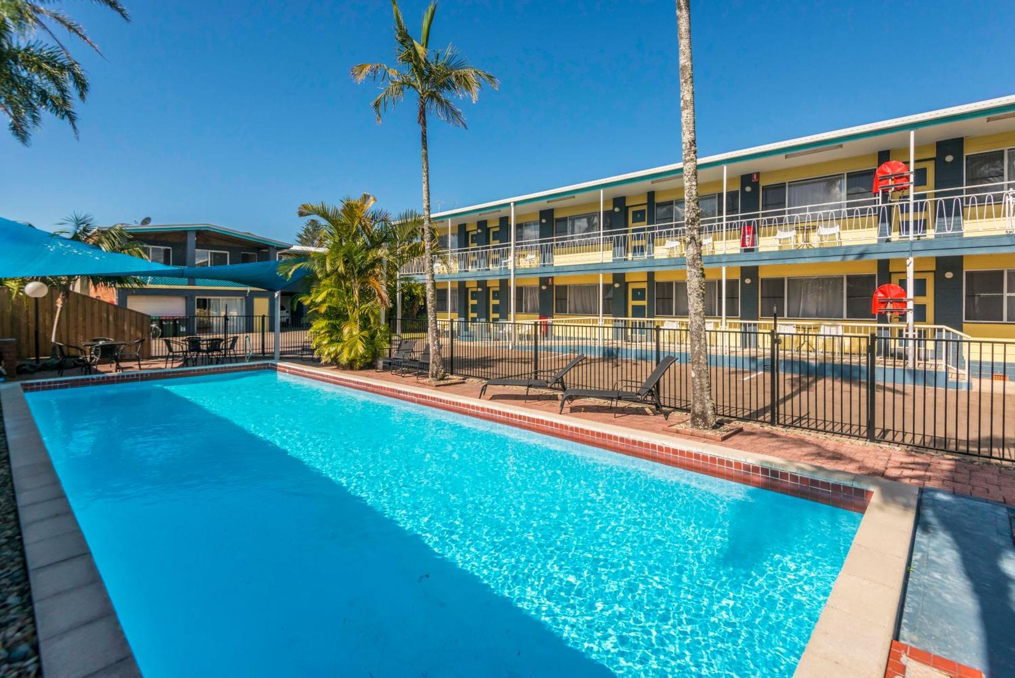 Pacific Motor Inn อีแวนส์เฮด ภายนอก รูปภาพ